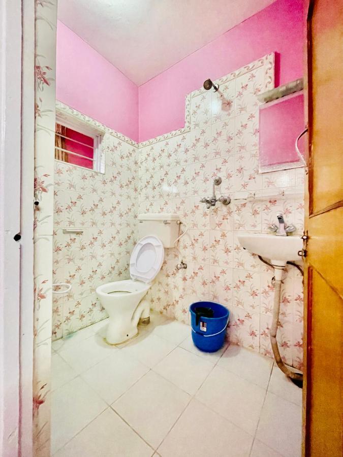 Hotel Santana Pokhara Eksteriør bilde